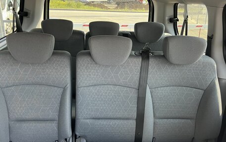 Hyundai H-1 II рестайлинг, 2021 год, 2 840 000 рублей, 25 фотография