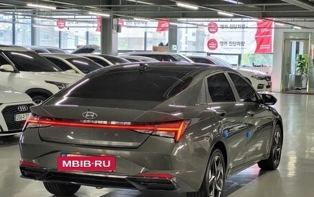 Hyundai Avante, 2022 год, 1 800 077 рублей, 4 фотография