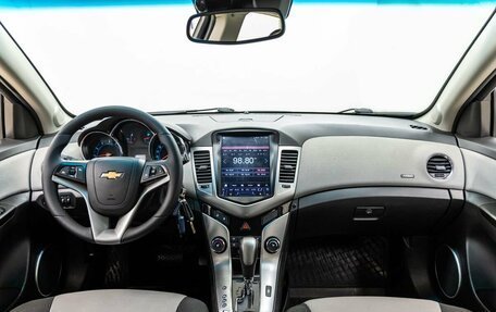 Chevrolet Cruze II, 2012 год, 828 000 рублей, 13 фотография