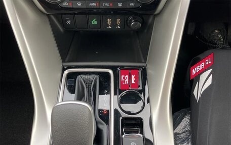 Mitsubishi Eclipse Cross, 2023 год, 1 760 000 рублей, 18 фотография