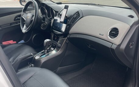 Chevrolet Cruze II, 2014 год, 850 000 рублей, 2 фотография