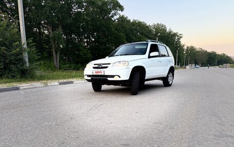Chevrolet Niva I рестайлинг, 2012 год, 435 000 рублей, 2 фотография