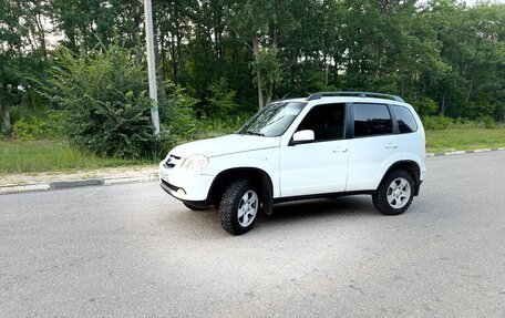 Chevrolet Niva I рестайлинг, 2012 год, 435 000 рублей, 7 фотография