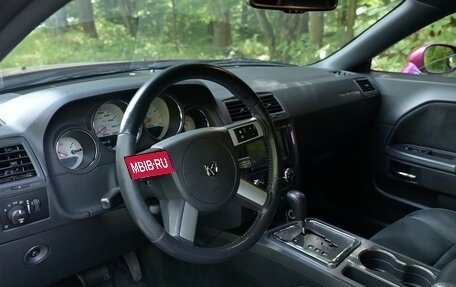 Dodge Challenger III рестайлинг 2, 2008 год, 2 800 000 рублей, 9 фотография