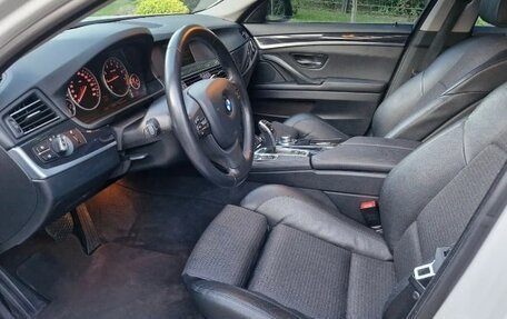 BMW 5 серия, 2012 год, 1 300 000 рублей, 6 фотография