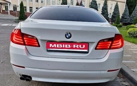BMW 5 серия, 2012 год, 1 300 000 рублей, 2 фотография