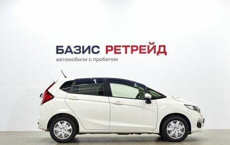 Honda Fit III, 2018 год, 1 159 000 рублей, 4 фотография