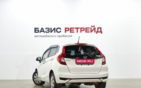 Honda Fit III, 2018 год, 1 159 000 рублей, 7 фотография