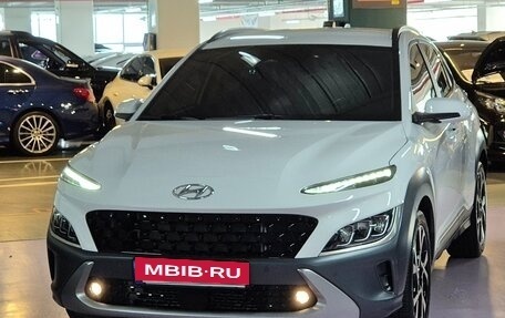 Hyundai Kona I, 2022 год, 1 550 000 рублей, 2 фотография