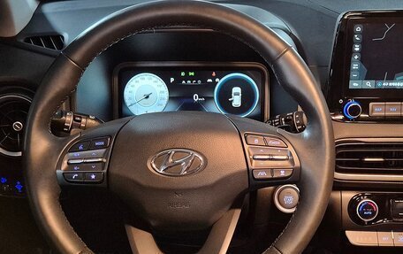 Hyundai Kona I, 2022 год, 1 550 000 рублей, 10 фотография