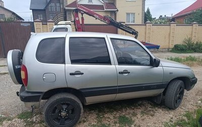 Chevrolet Niva I рестайлинг, 2003 год, 380 000 рублей, 1 фотография