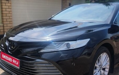 Toyota Camry, 2019 год, 2 700 000 рублей, 1 фотография
