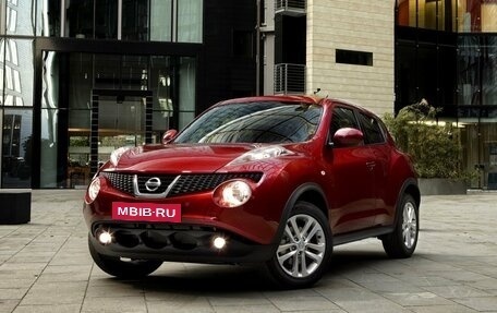Nissan Juke II, 2012 год, 670 000 рублей, 1 фотография