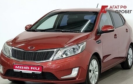 KIA Rio III рестайлинг, 2013 год, 800 000 рублей, 1 фотография