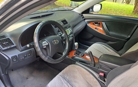 Toyota Camry, 2008 год, 750 000 рублей, 19 фотография