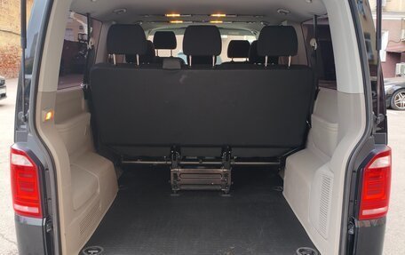 Volkswagen Caravelle T6 рестайлинг, 2018 год, 2 980 000 рублей, 9 фотография
