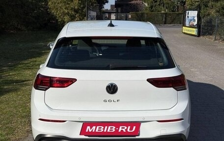 Volkswagen Golf VIII, 2022 год, 1 950 000 рублей, 4 фотография