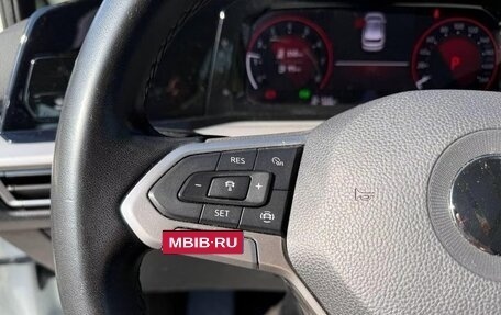Volkswagen Golf VIII, 2022 год, 1 950 000 рублей, 14 фотография