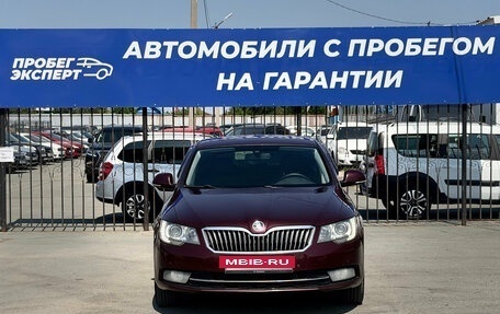 Skoda Superb III рестайлинг, 2014 год, 999 000 рублей, 2 фотография