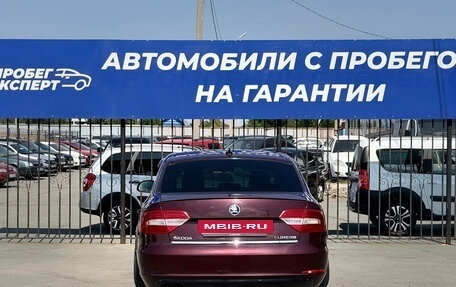 Skoda Superb III рестайлинг, 2014 год, 999 000 рублей, 7 фотография