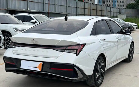 Hyundai Elantra, 2023 год, 1 590 100 рублей, 4 фотография