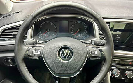 Volkswagen T-Roc I, 2022 год, 1 670 077 рублей, 8 фотография