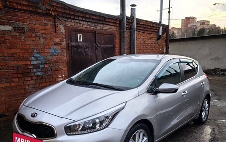 KIA cee'd III, 2014 год, 1 100 000 рублей, 2 фотография