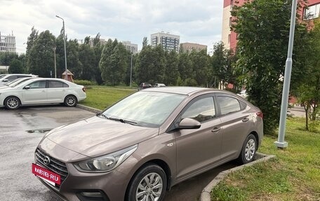 Hyundai Solaris II рестайлинг, 2017 год, 1 250 000 рублей, 5 фотография