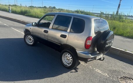 Chevrolet Niva I рестайлинг, 2009 год, 195 000 рублей, 9 фотография