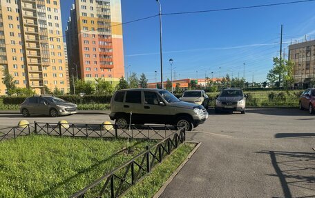 Chevrolet Niva I рестайлинг, 2009 год, 195 000 рублей, 3 фотография