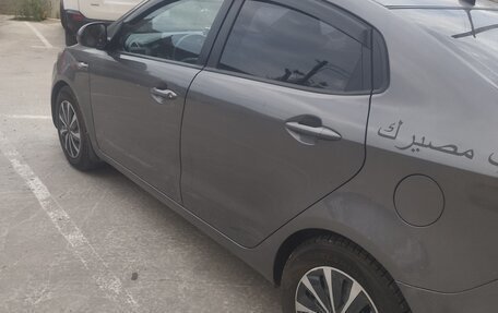 KIA Rio III рестайлинг, 2013 год, 660 000 рублей, 3 фотография