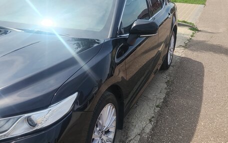 Toyota Camry, 2019 год, 2 700 000 рублей, 7 фотография