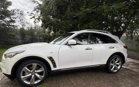 Infiniti FX II, 2011 год, 1 690 000 рублей, 16 фотография