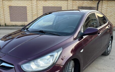 Hyundai Solaris II рестайлинг, 2013 год, 655 000 рублей, 12 фотография