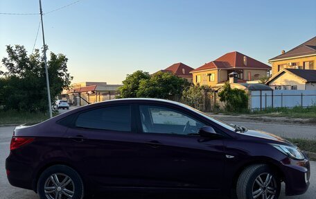 Hyundai Solaris II рестайлинг, 2013 год, 655 000 рублей, 10 фотография
