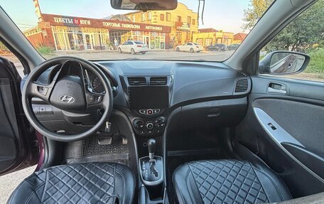 Hyundai Solaris II рестайлинг, 2013 год, 655 000 рублей, 7 фотография