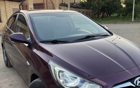 Hyundai Solaris II рестайлинг, 2013 год, 655 000 рублей, 13 фотография
