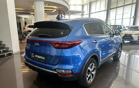 KIA Sportage IV рестайлинг, 2021 год, 2 498 000 рублей, 9 фотография