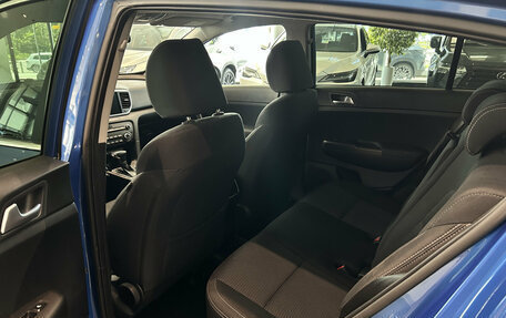 KIA Sportage IV рестайлинг, 2021 год, 2 498 000 рублей, 16 фотография