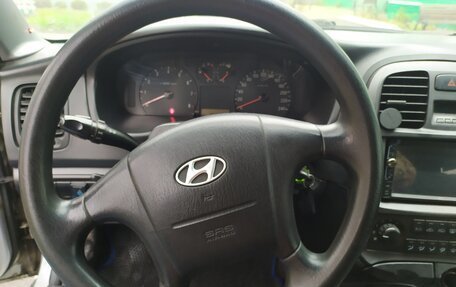 Hyundai Sonata IV рестайлинг, 2005 год, 412 000 рублей, 8 фотография