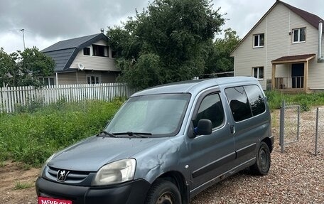 Peugeot Partner II рестайлинг 2, 2010 год, 375 000 рублей, 2 фотография
