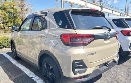 Toyota Raize I, 2023 год, 1 400 000 рублей, 4 фотография