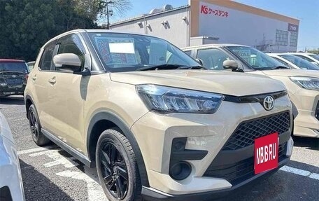 Toyota Raize I, 2023 год, 1 400 000 рублей, 3 фотография