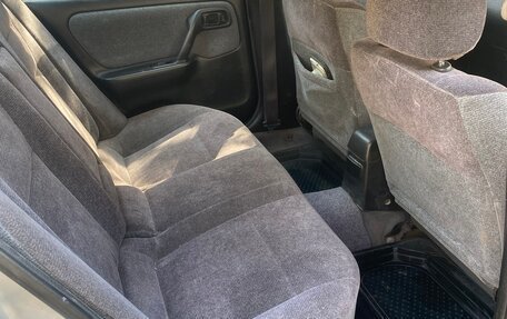 Nissan Primera II рестайлинг, 1997 год, 100 000 рублей, 9 фотография
