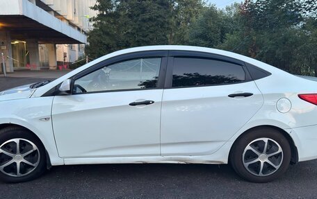 Hyundai Solaris II рестайлинг, 2016 год, 460 000 рублей, 2 фотография