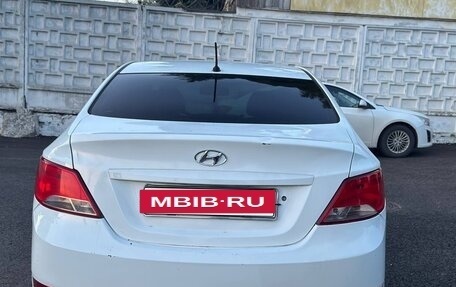 Hyundai Solaris II рестайлинг, 2016 год, 460 000 рублей, 5 фотография