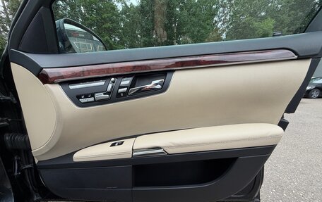 Mercedes-Benz S-Класс, 2009 год, 1 700 000 рублей, 21 фотография