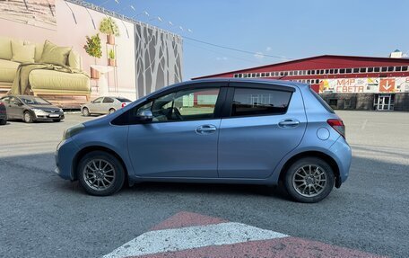 Toyota Vitz, 2012 год, 700 000 рублей, 4 фотография