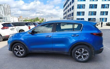 KIA Sportage IV рестайлинг, 2020 год, 2 250 000 рублей, 3 фотография