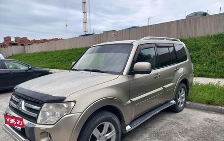 Mitsubishi Pajero IV, 2006 год, 1 137 000 рублей, 3 фотография